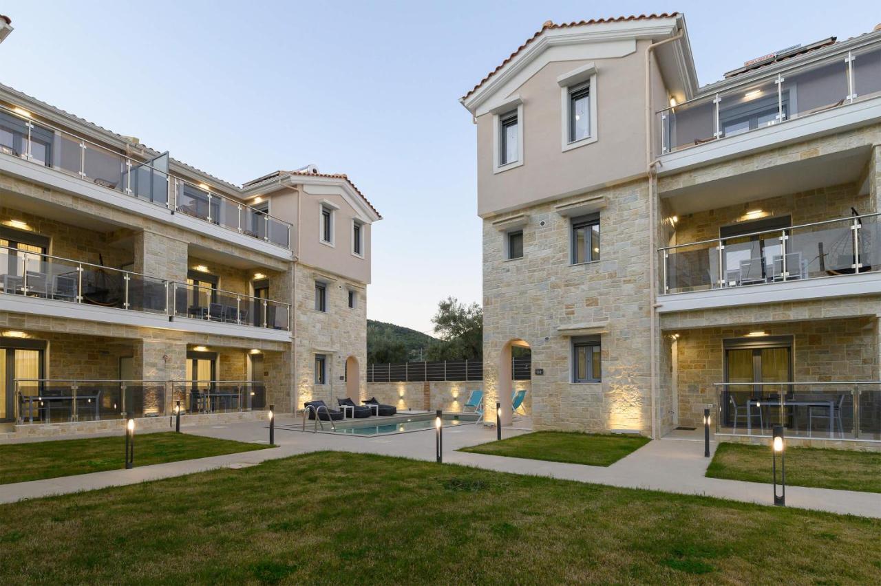 Momento Luxury Apartments Walking Distance From The Beach Nikiana Exteriör bild