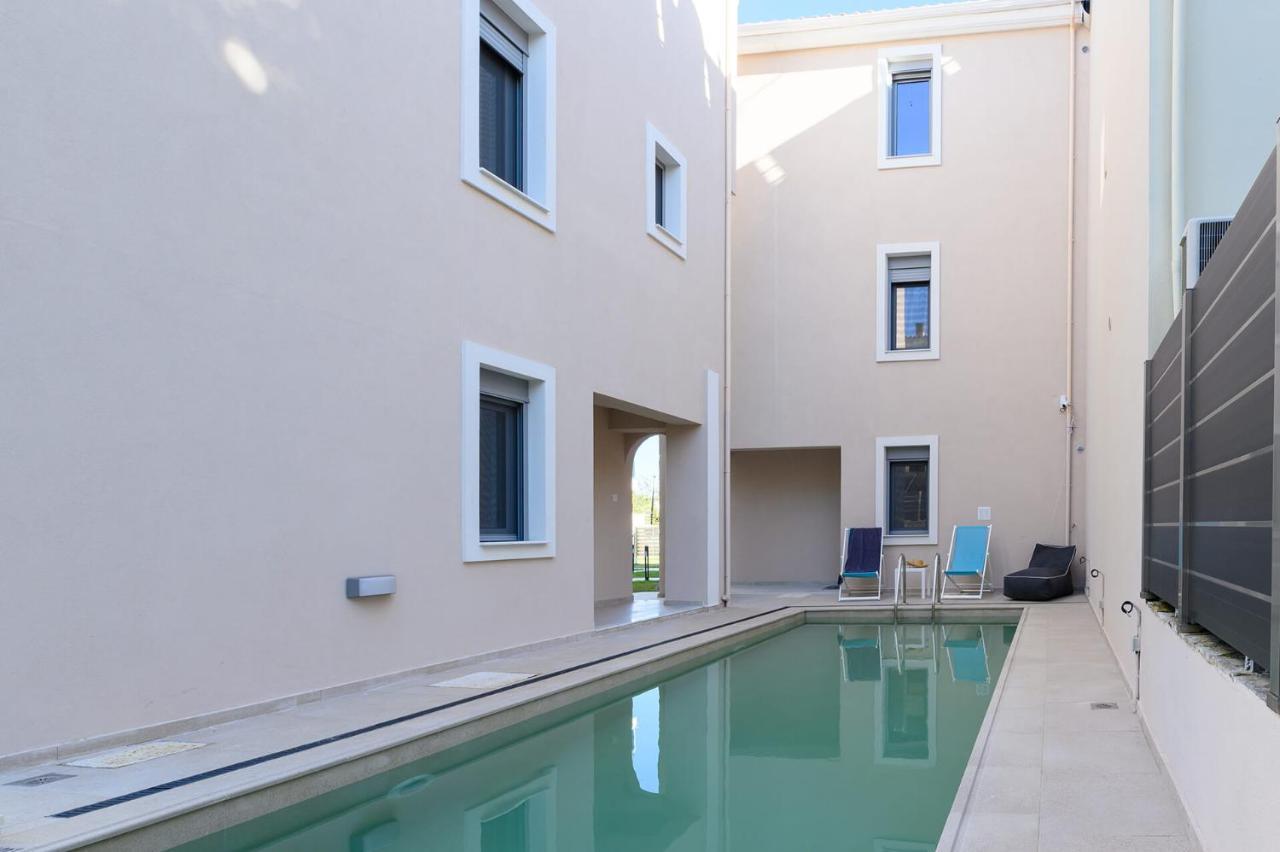 Momento Luxury Apartments Walking Distance From The Beach Nikiana Exteriör bild