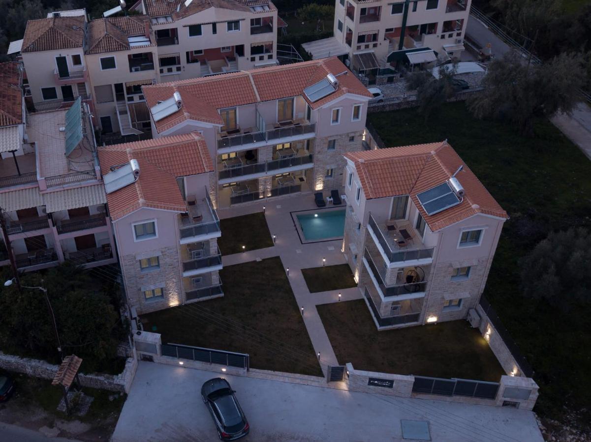 Momento Luxury Apartments Walking Distance From The Beach Nikiana Exteriör bild