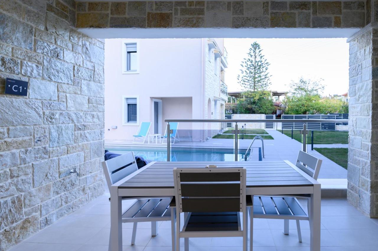 Momento Luxury Apartments Walking Distance From The Beach Nikiana Exteriör bild