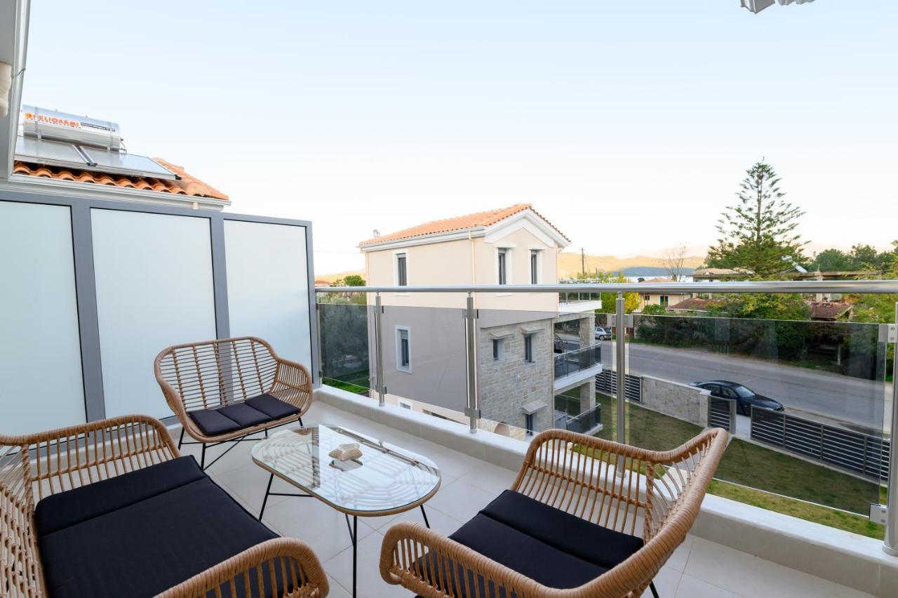 Momento Luxury Apartments Walking Distance From The Beach Nikiana Exteriör bild