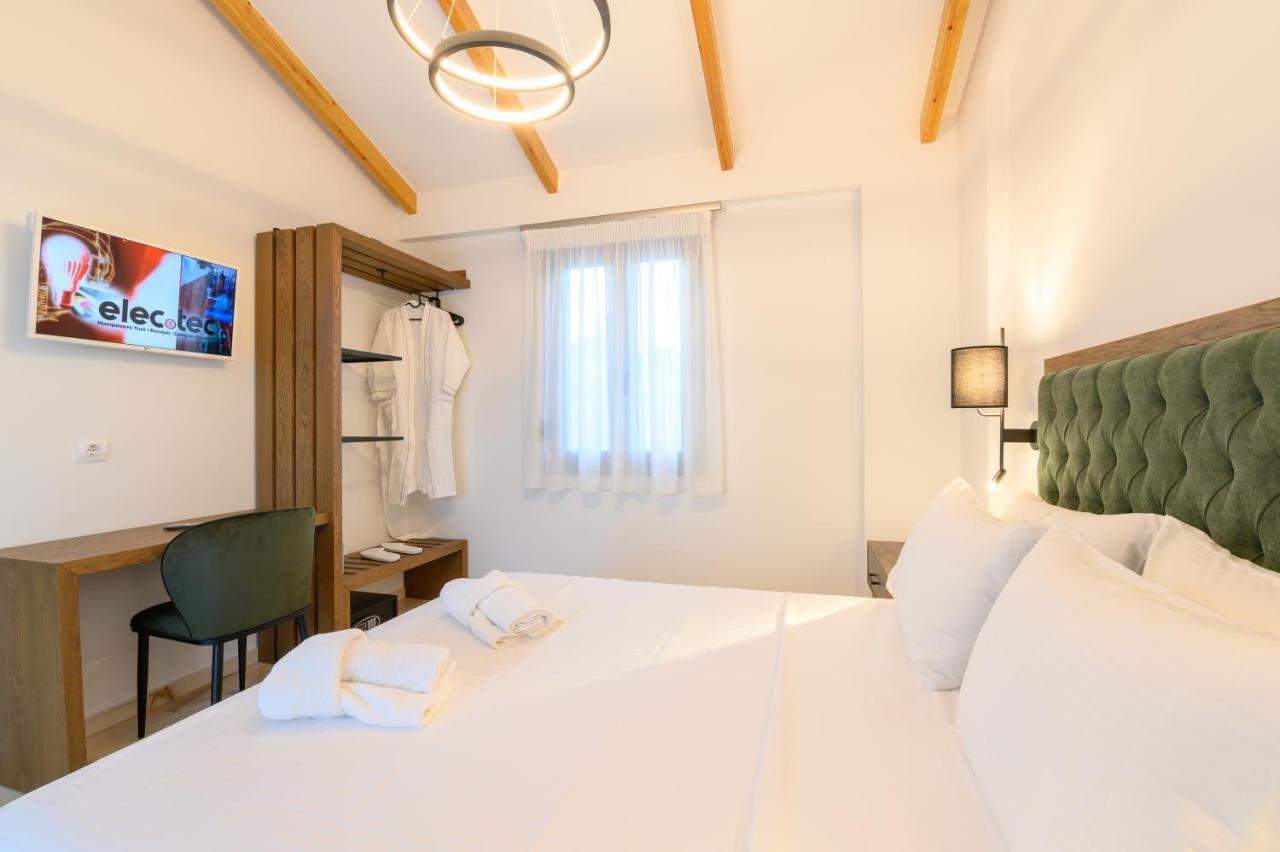 Momento Luxury Apartments Walking Distance From The Beach Nikiana Exteriör bild